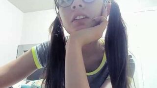 Sweetie_Belle777 naked stripping on cam for live sex video chat