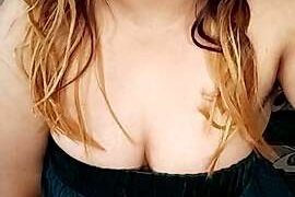 Tanya_Delhi_ naked stripping on cam for live sex video chat