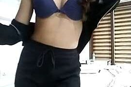 Ishika_Bhardwaj naked stripping on cam for live sex video chat