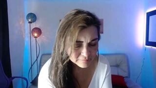 kiara_liendo__ naked stripping on cam for live sex video chat