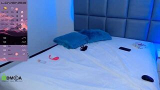 Lara_Dylan naked stripping on cam for live sex video chat