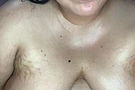 mia23_cute naked stripping on cam for live sex video chat