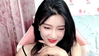 Special-care naked stripping on cam for live sex video chat