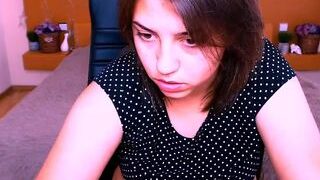 Teri-Sims nude on webcam in her Live Sex Chat