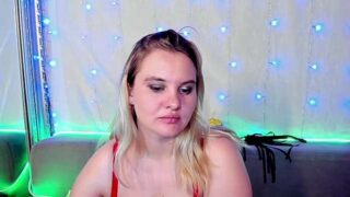 Aleana_Lana naked stripping on cam for live sex video chat