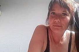 Asya_Sunny naked stripping on cam for live sex video chat