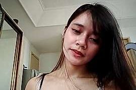 BLU_LOVEND naked stripping on cam for live sex video chat