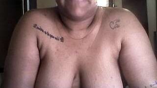 carolsapeca naked stripping on cam for live sex video chat