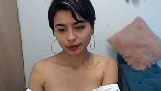 Darla_joy naked stripping on cam for live sex video chat
