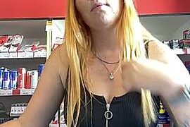 Fox_atHome naked stripping on cam for live sex video chat