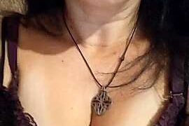 Joi_Blacky_ naked stripping on cam for live sex video chat