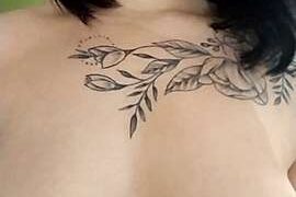 Mariijuanah naked stripping on cam for live sex video chat
