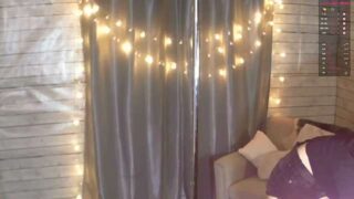 peachy_pink69 naked stripping on cam for live sex video chat