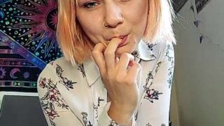 PinkLexie naked stripping on cam for live sex video chat
