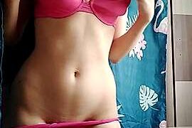 SmallLina naked stripping on cam for live sex video chat