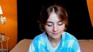 StelIaEvans naked stripping on cam for live sex video chat