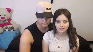 sweet_n_rude naked stripping on cam for live sex video chat