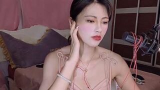 Veivei_liya_ naked stripping on cam for live sex video chat