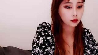 Ya__Ya_ naked stripping on cam for live sex video chat