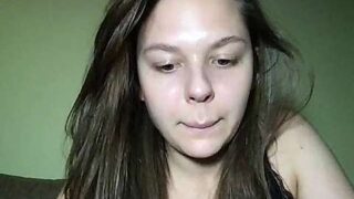 CriedBaby naked stripping on cam for live sex video chat