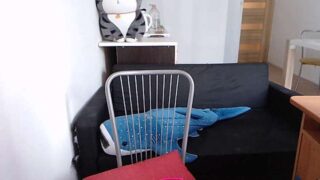 Hungry_baby naked stripping on cam for live sex video chat