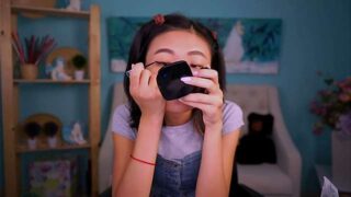 IvyReenie naked stripping on cam for live sex video chat
