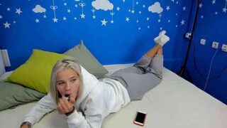 SilvyaBosse naked stripping on cam for live sex video chat