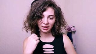 SophieFlouret_ naked stripping on cam for live sex video chat