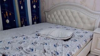 tsunami_zz naked stripping on cam for live sex video chat
