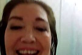 Vicky_Rosse naked stripping on cam for live sex video chat