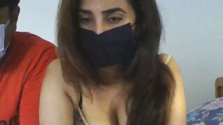 zxeri naked stripping on cam for live sex video chat