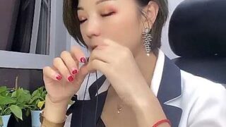 ZZZzzz_XIAO naked stripping on cam for live sex video chat