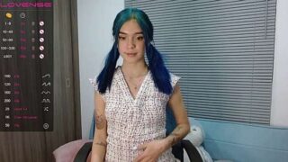 AMARHA_ROSS naked stripping on cam for live sex video chat