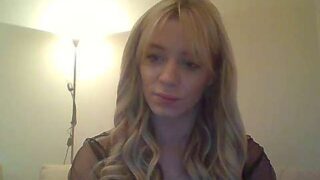 Anabela94 naked stripping on cam for live sex video chat