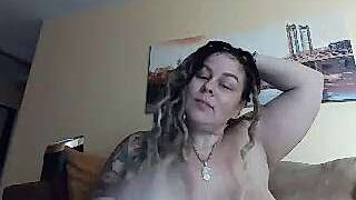 number1slut naked stripping on cam for live sex video chat