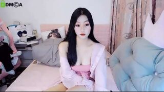 show______ naked stripping on cam for live sex video chat