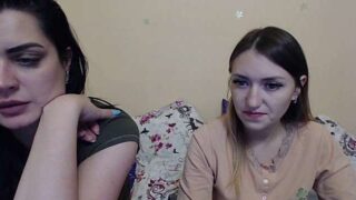 SweetCherry555 naked stripping on cam for live sex video chat