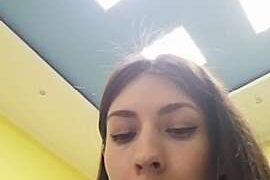 Sweety_Alisa naked stripping on cam for live sex video chat