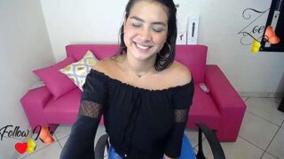zoe_18_ naked stripping on cam for live sex video chat