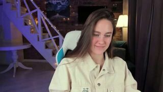 BonnyBanks naked stripping on cam for live sex video chat