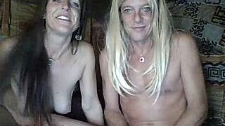 CdSissySarah naked stripping on cam for live sex video chat