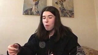 HollyAlen naked stripping on cam for live sex video chat