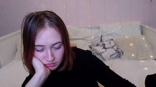 Kim_Fowler naked stripping on cam for live sex video chat