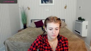 Lili_Danger naked stripping on cam for live sex video chat