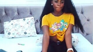 Liv-Bennett nude on webcam in her Live Sex Chat