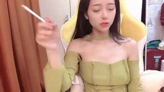 Beibei_ naked stripping on cam for live sex video chat