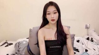 EIKI000 naked stripping on cam for live sex video chat