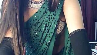 misssunita naked stripping on cam for live sex video chat