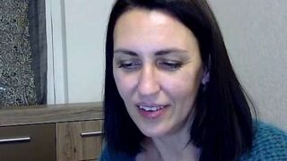 Ulyana72888 naked stripping on cam for live sex video chat