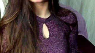 khushboo_01 naked stripping on cam for live sex video chat